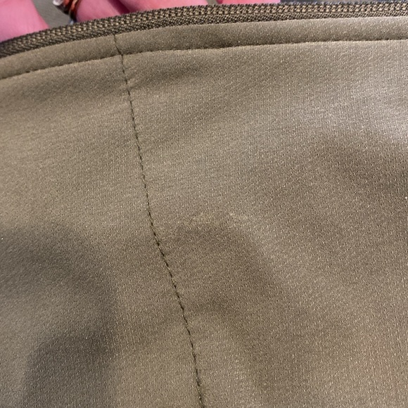 Pacific Trail Men’s Green Active Vest Large - Picture 16 of 17